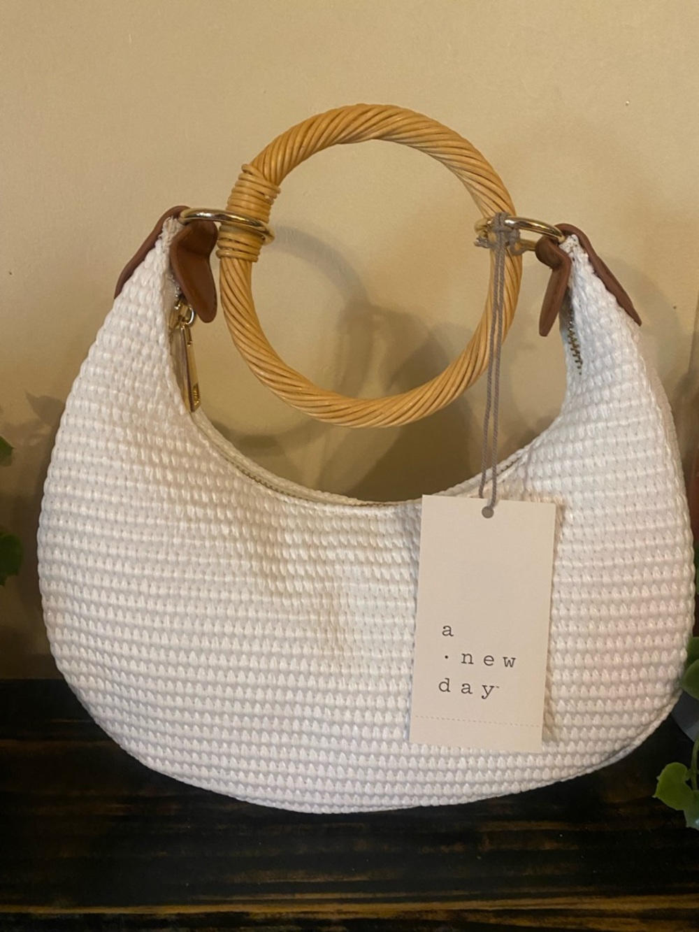NWT A New Day Hand Bag Boho Womens One Size White Woven Straw Circle Handle